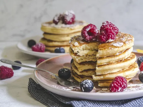 Honey pancakes Honey pancakes
